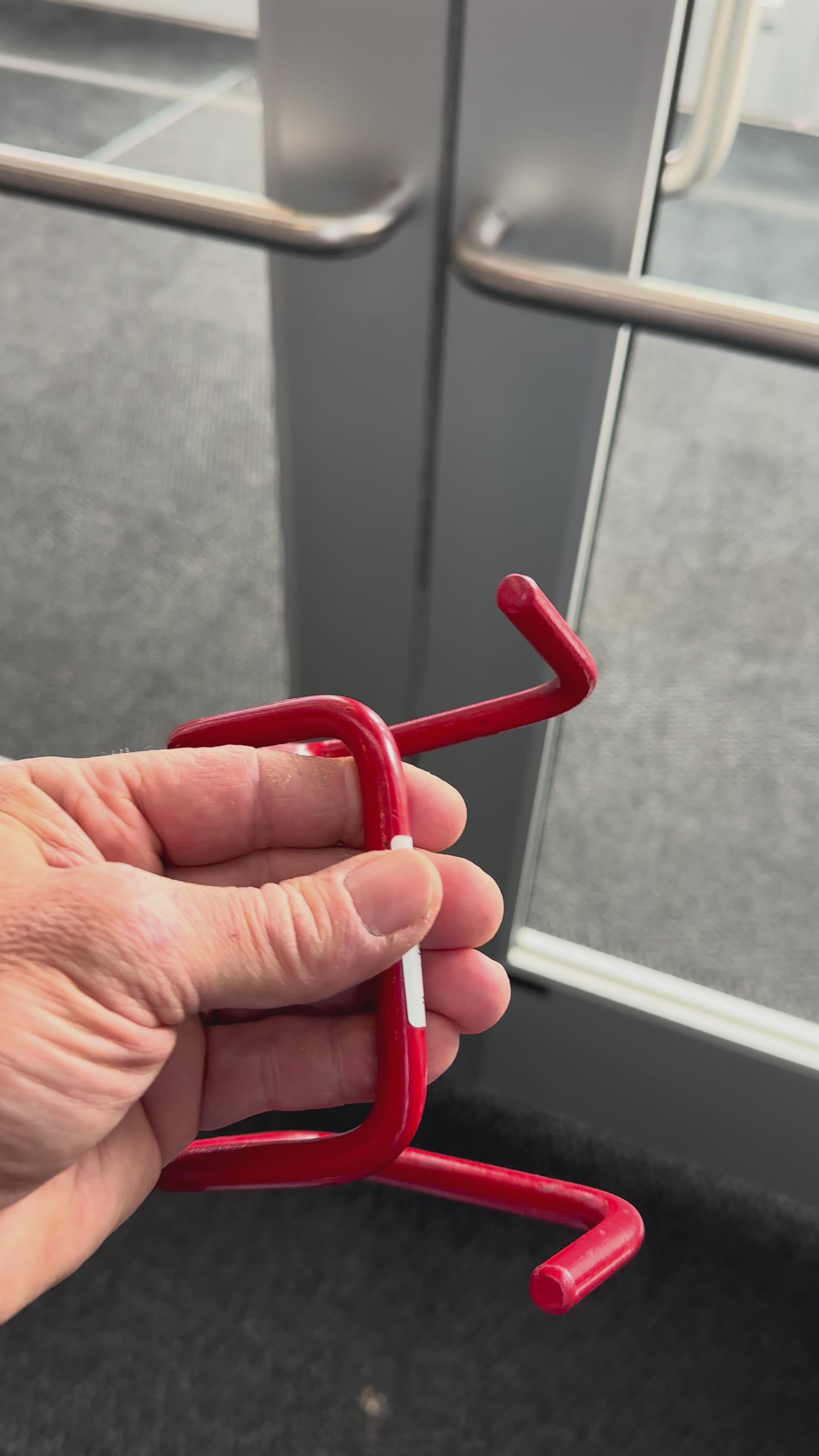 Quick Double-Door Loc-Down